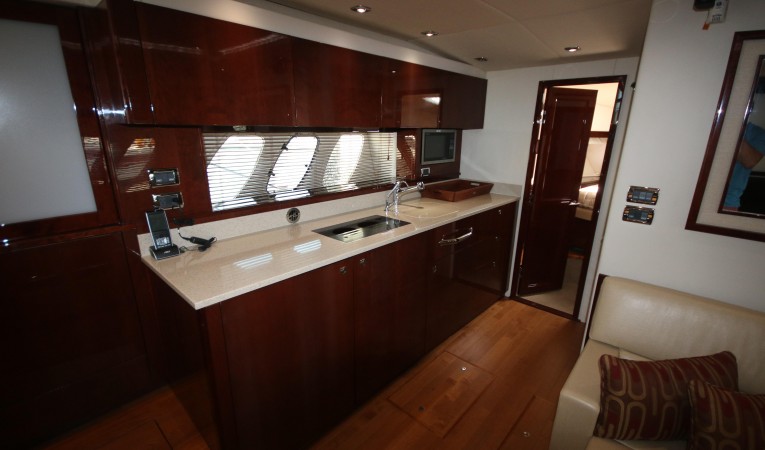 54 Sea Ray galley looking forward