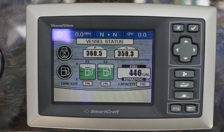 54 Sea Ray engine hours