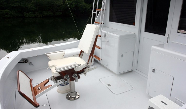 41 Hatteras Cockpit