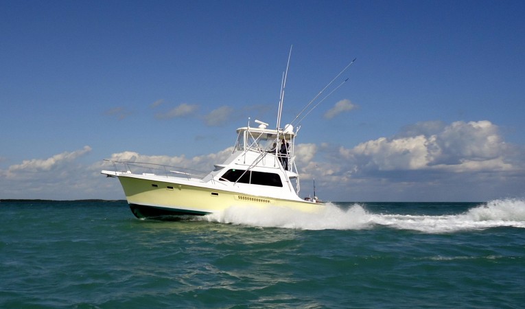 41 Hatteras 