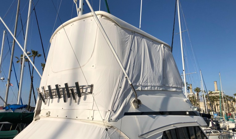 34 Riviera Full Bridge Cover