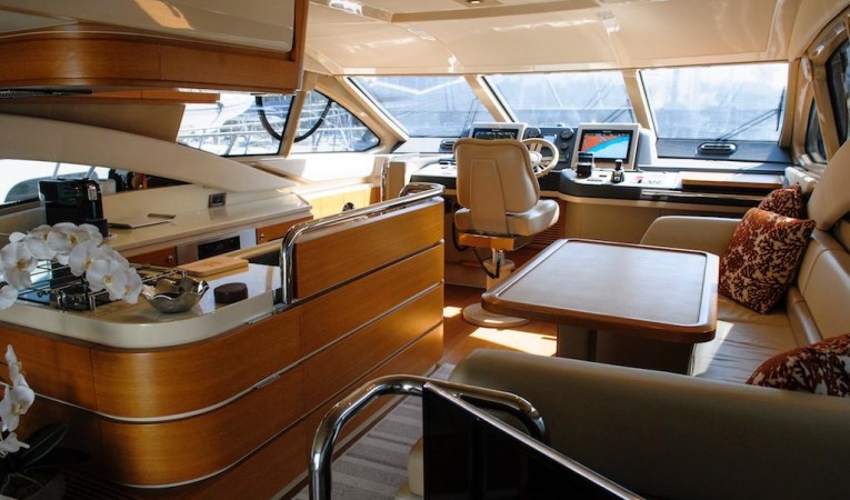 60 Azimut Galley and Dinette