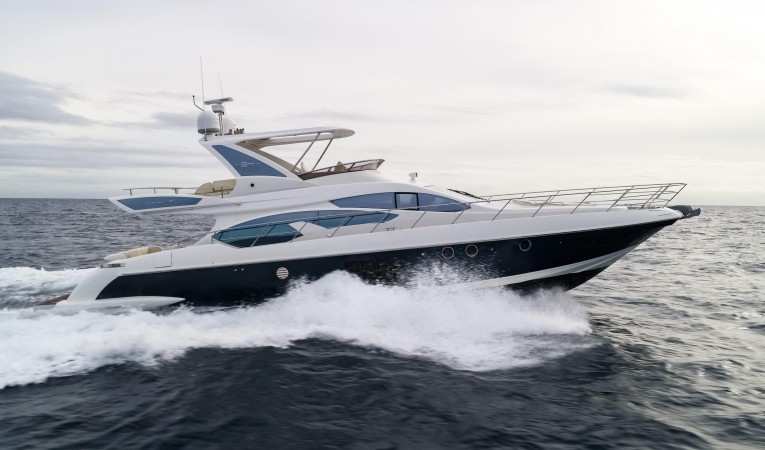 64 Azimut 