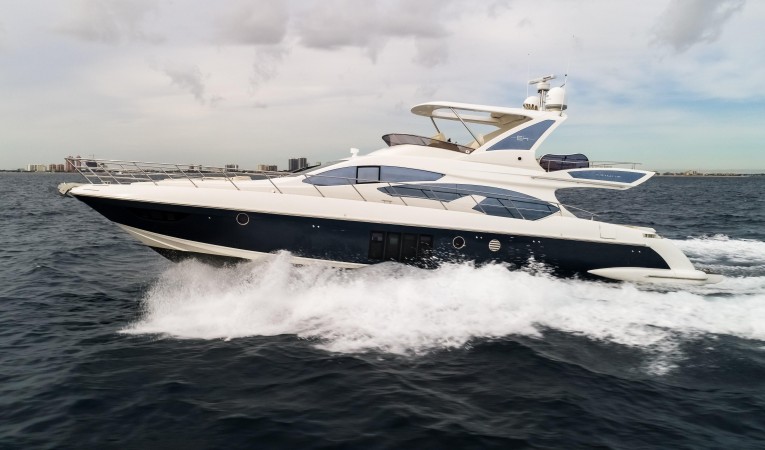 64 Azimut 