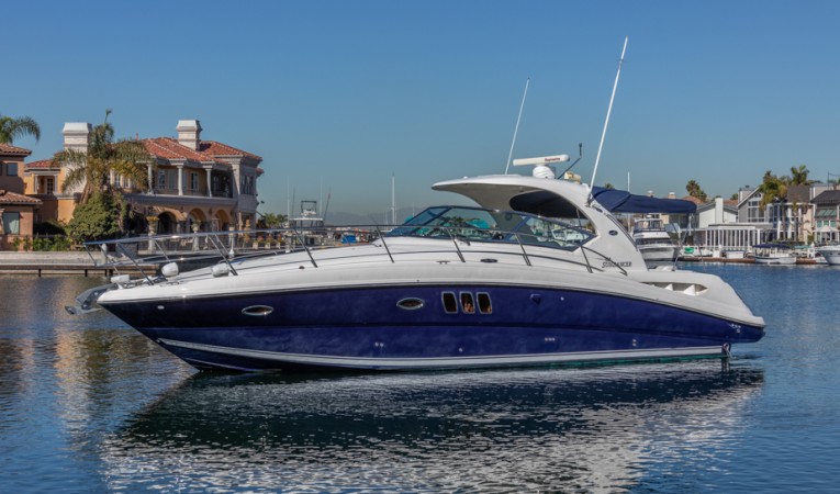 38 Sea Ray 