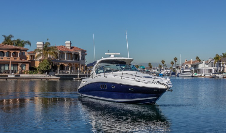 38 Sea Ray 