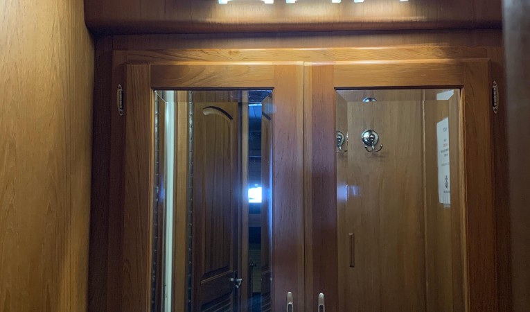56 Navigator