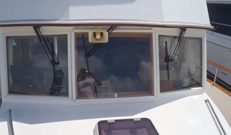 42 Grand Banks 