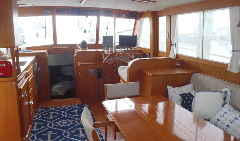 42 Grand Banks 