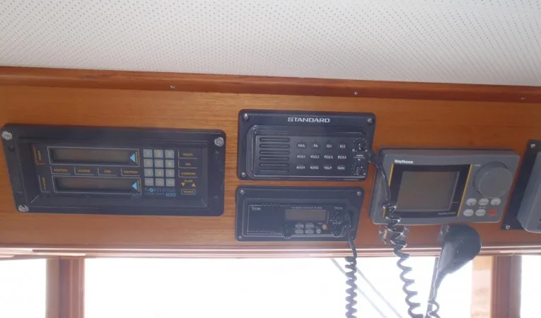 42 Grand Banks 