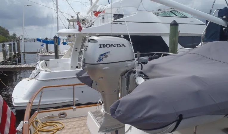 42 Grand Banks 