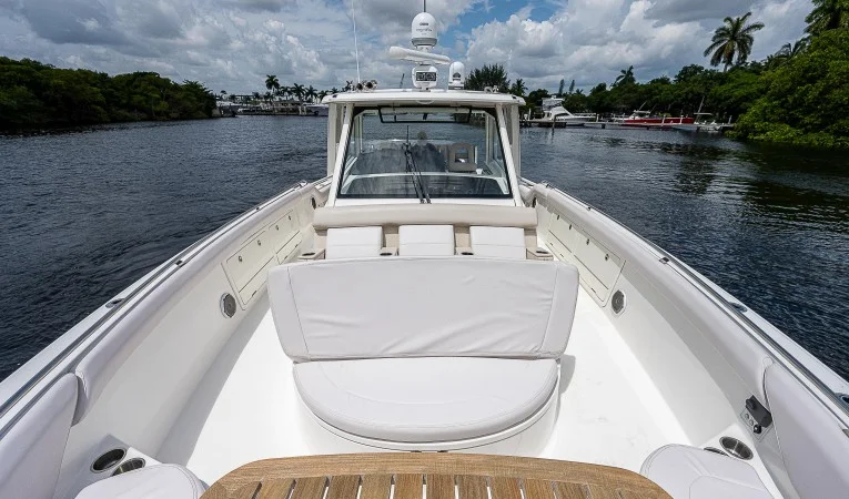 42 Boston Whaler 