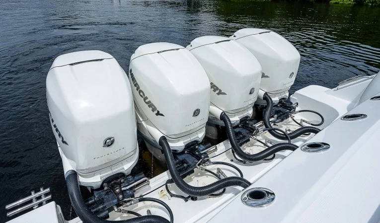 42 Boston Whaler 