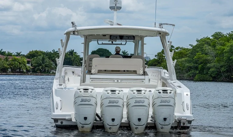42 Boston Whaler 