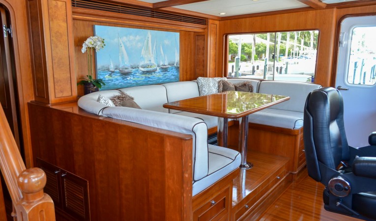 73 Outer Reef Yachts 