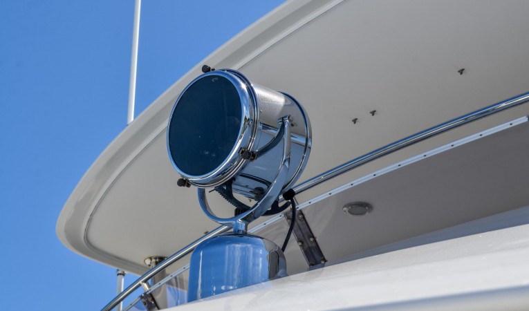 73 Outer Reef Yachts 