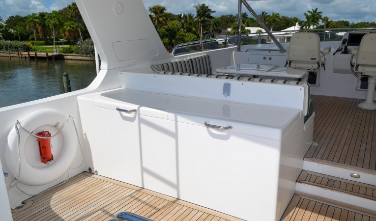 73 Outer Reef Yachts 