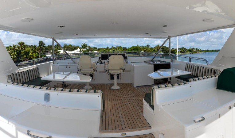 73 Outer Reef Yachts 