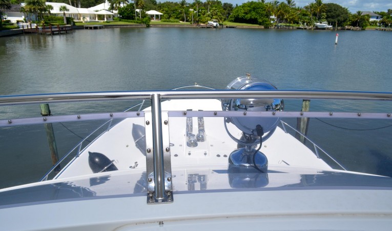 73 Outer Reef Yachts 