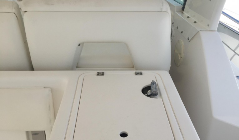 35 Tiara Cockpit Sink