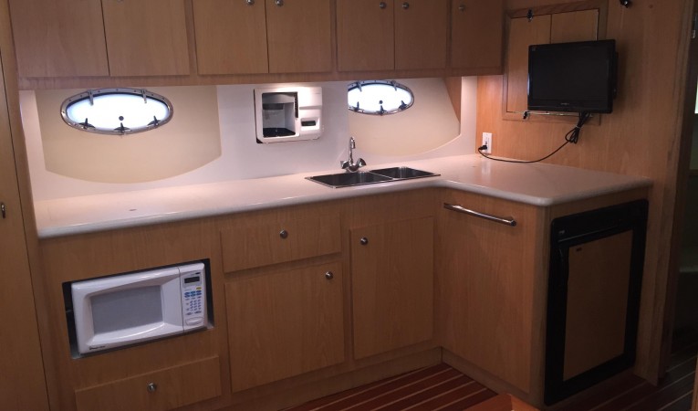 35 Tiara Galley 2