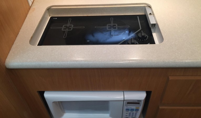 35 Tiara Double Stove