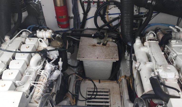 35 Tiara Engine Room