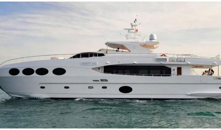 105 Majesty Side Profile