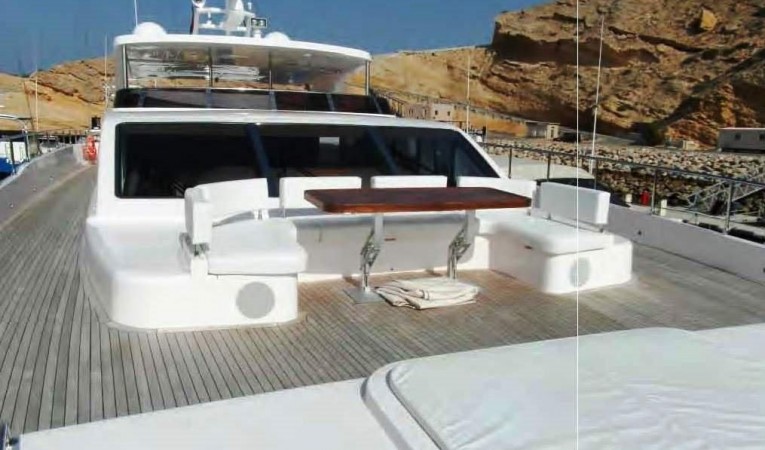 105 Majesty Bow Seating