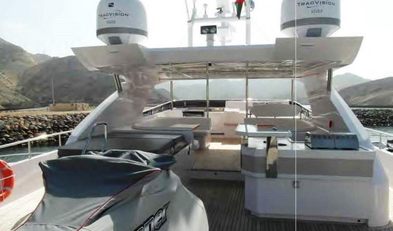 105 Majesty Flybridge