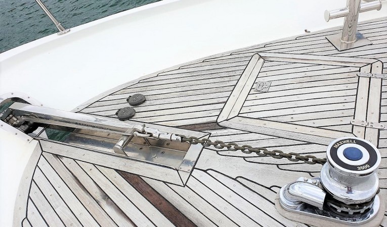 72 Vitech Mooring Deck