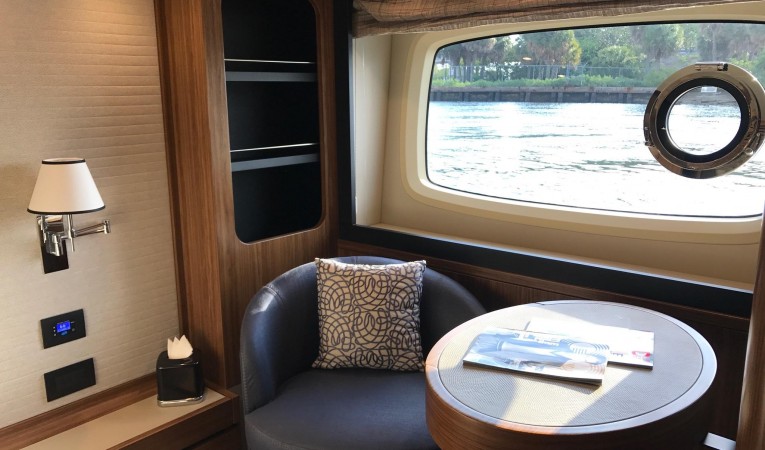 66 Azimut Master Stateroom Seating