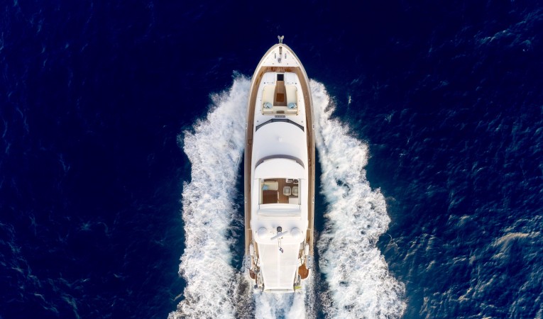 66 Azimut Aerial Overview
