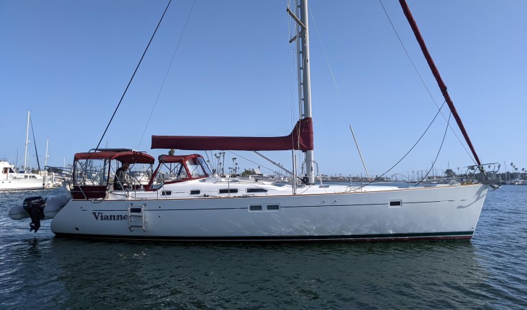 47 Beneteau America 