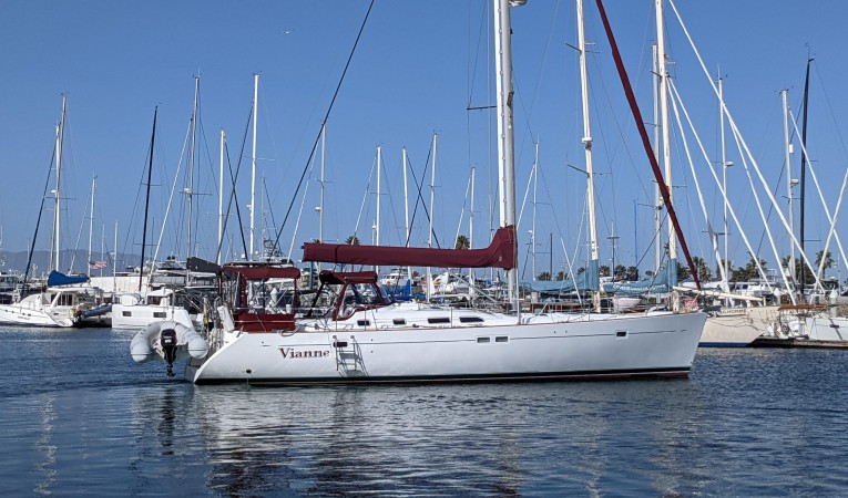 47 Beneteau America 
