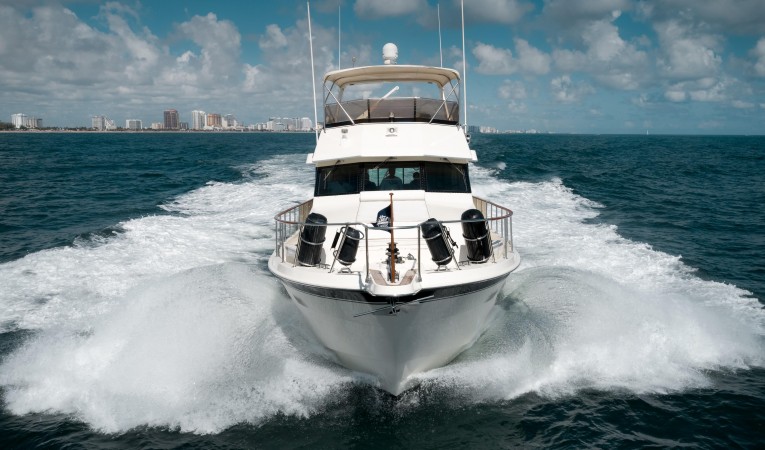 54 Hatteras Bow