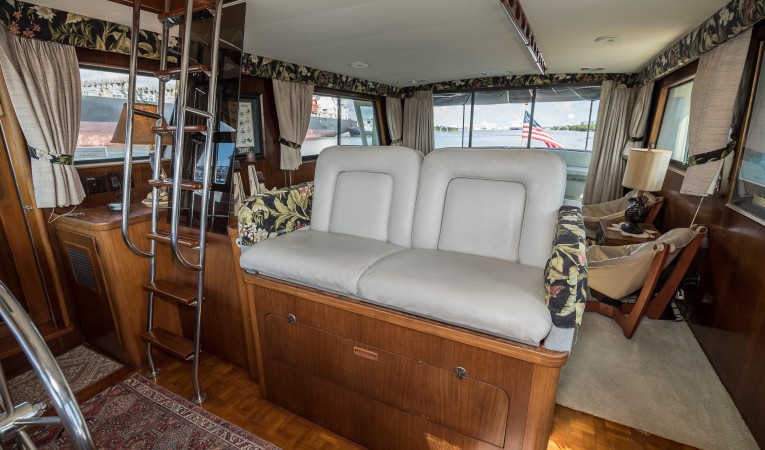 54 Hatteras Helm Seating and Flybridge Stairs