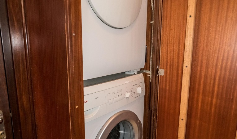 54 Hatteras Separate Washer and Dryer