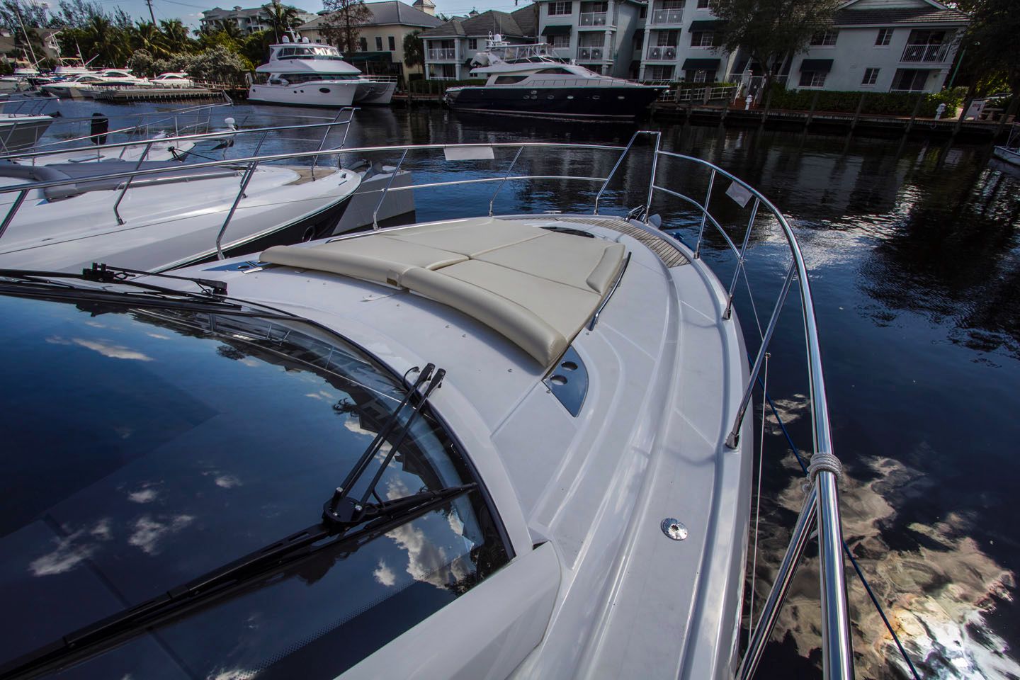 49 Beneteau Bow