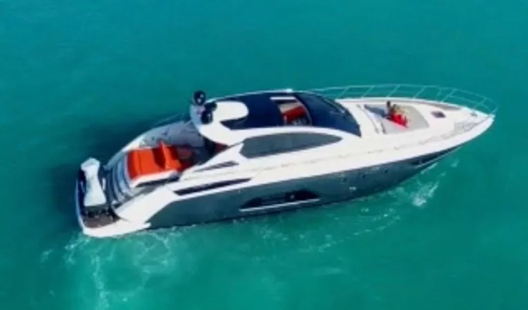 58 Azimut 