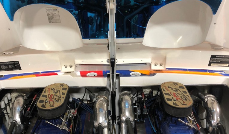 42 Cigarette Engine Bay