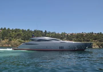 116' Pershing 2006
