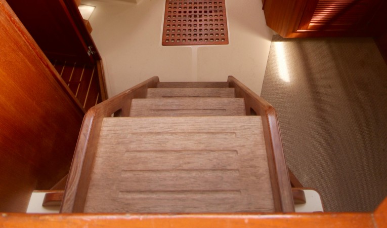 38 Island Packet Entry into main cabin