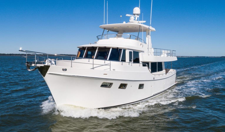 60 Ocean Alexander 