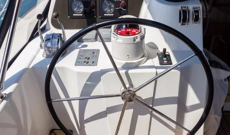 55 Feeling Steering Port