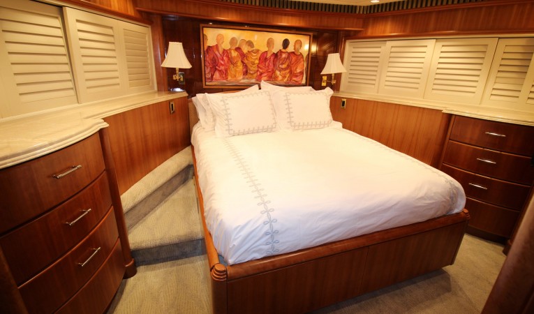 103 Westport Forward VIP Stateroom