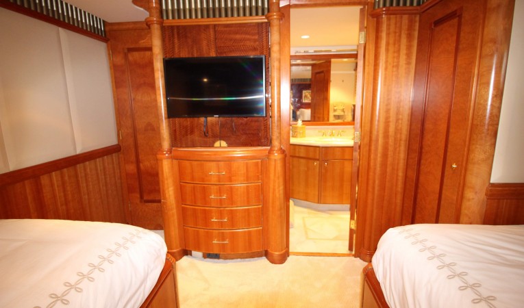 103 Westport Starboard Guest Stateroom - TV