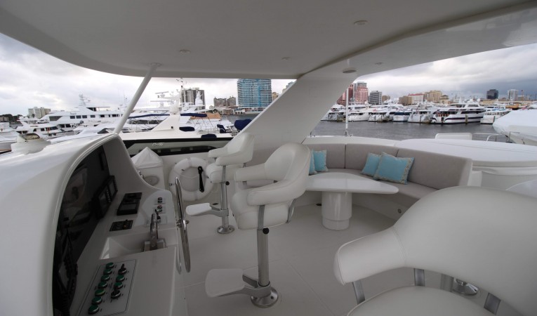 103 Westport Flybridge Helm - Looking Starboard