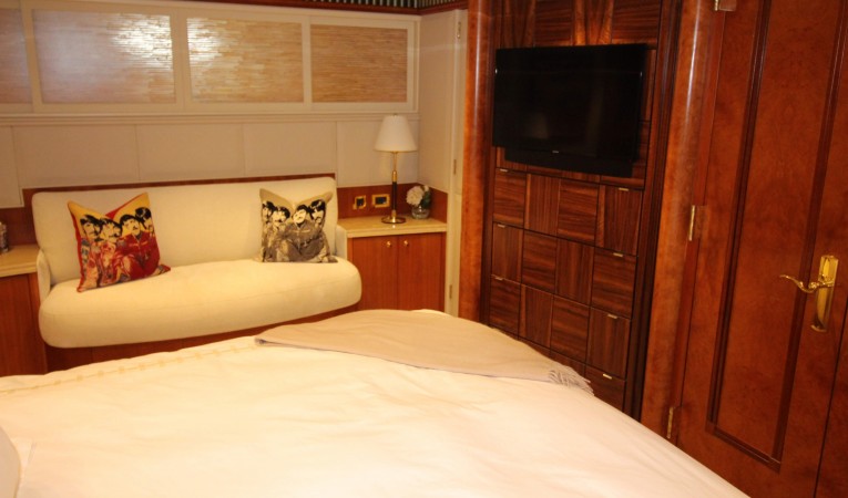 103 Westport Master Stateroom
