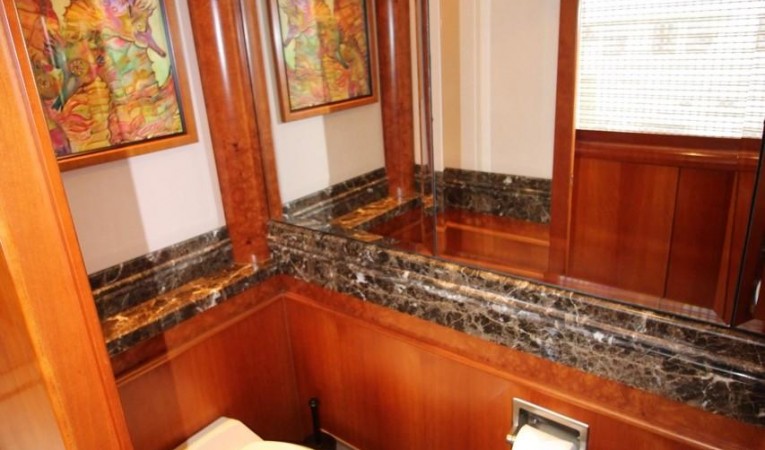 103 Westport Day Head